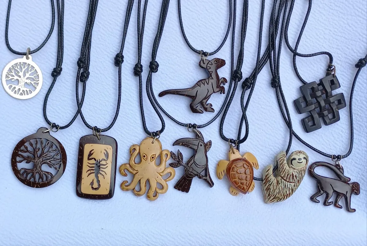 Hubert Loría's work